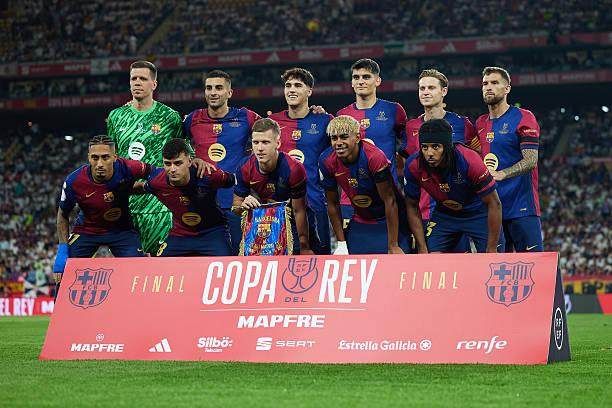 [中超]莱昂纳多帽子戏法 上海海港3-2北京国安